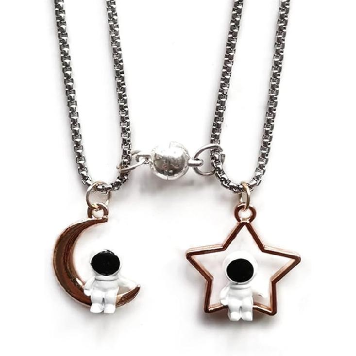 Caiyao 2Pcs Stainless Steel Mutual Attraction Couples Matching Spaceman Pendant Necklace Astronaut Promise Necklace for Women Men Friends Him Her