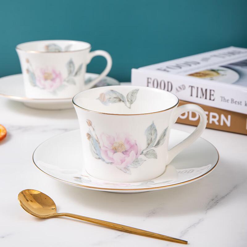 Qianxing European Style Ceramic Coffee Cup and Saucer Set