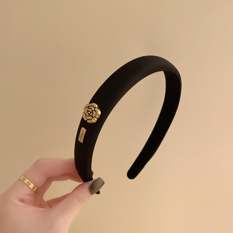 French retro sponge headband camellia decoration simple and elegant temperament hair band hair accessories