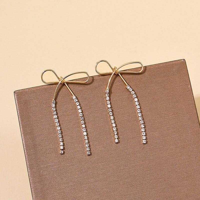Sparkling Diamond Bowknot Dangle Earrings Sophisticated Diamond Bowknot Earrings Fashionable Ear Hooks Jewelry for Women