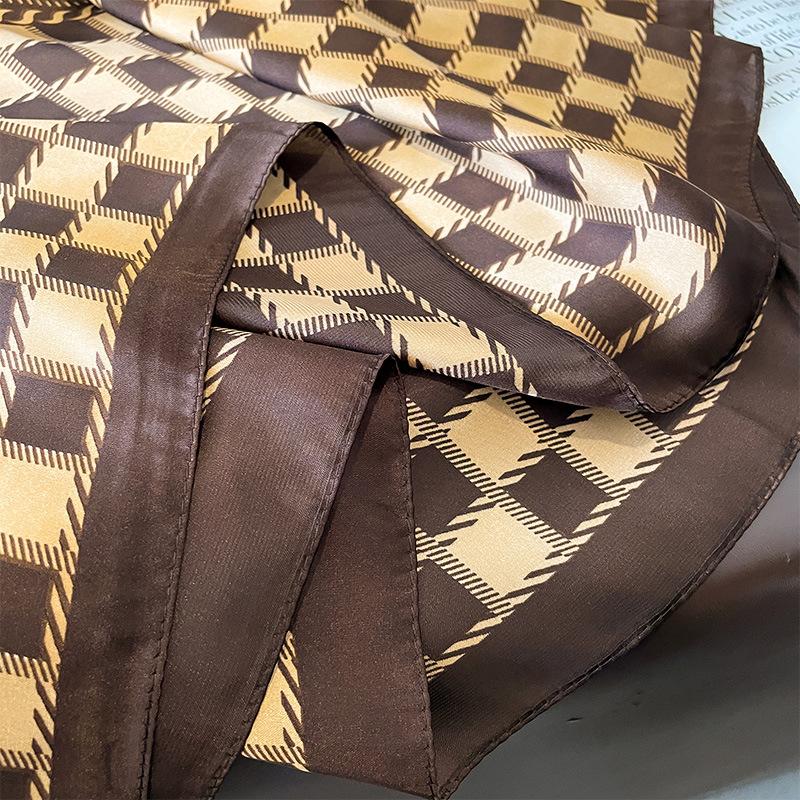 Classic Print Scarf Elegant Imitation Silk Shawl Women Windproof Head Wraps Casual Outdoor Travel Beach Towel