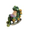 Zonne-aangedreven Kikkerbeeldje Schommelstoel Hars Tuinornament Decoratief Cadeau voor Binnen Buiten Rustieke Stijl Huisaccent