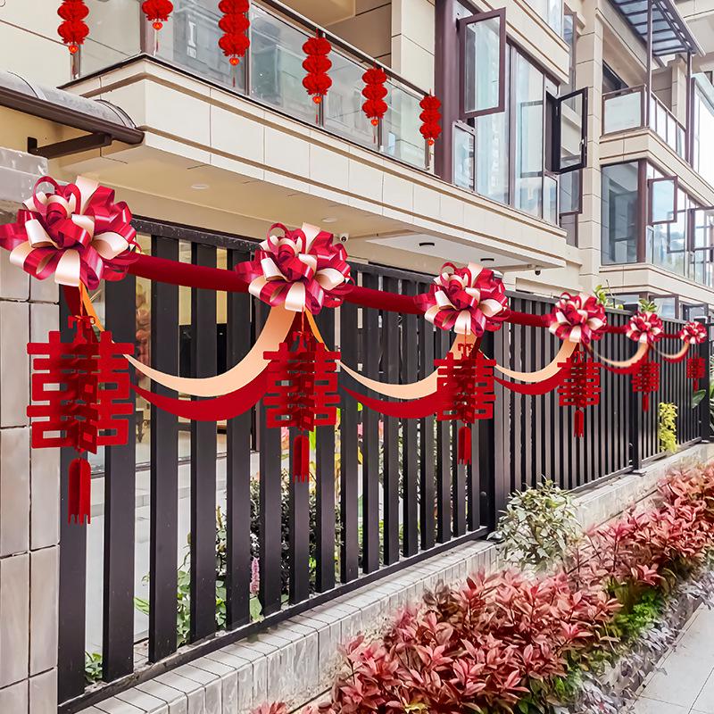 

Rustic Wedding Decoration Set: Staircase, Balcony & Courtyard Accents Large Red Garland Set