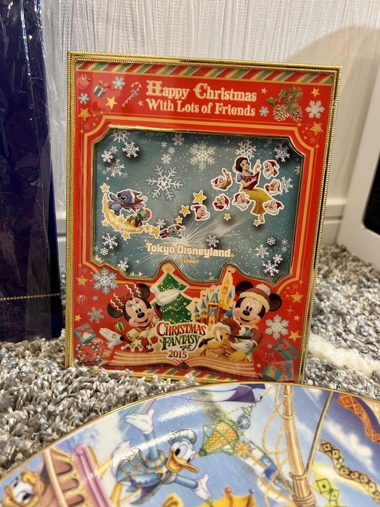 [USED] Disney Character Set