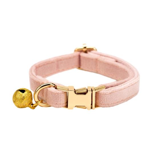 

Регульований нашийник для котів М який нашийник для тварин зі знімним дзвіночком Однотонний нашийник для дрібних собак, котів, кошенят Для прогулянок на вулиці Безпека світло-рожевий колір