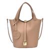 Retro Portable Bucket Bag Women's 2025 New Fashion Versatile Messenger Bag Popular Single Shoulder Commuter Bag