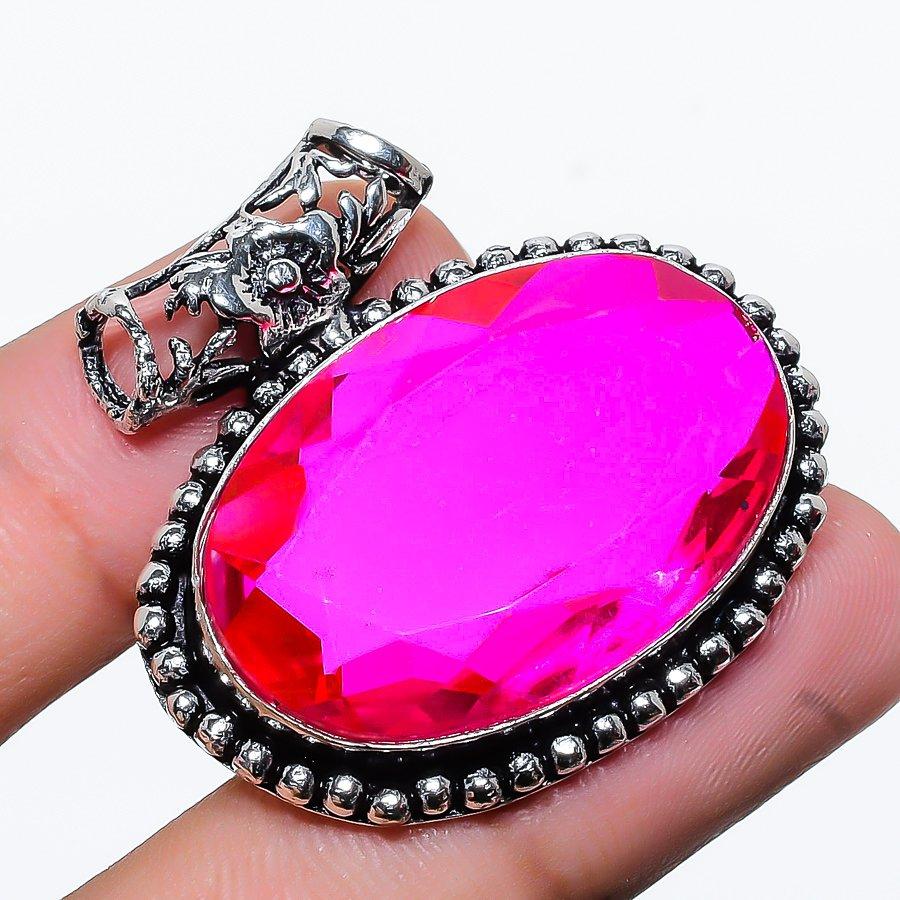 

Pink Rubillite Gemstone Handmade Ethnic Gift Jewelry Pendant 1.38 VR-1548