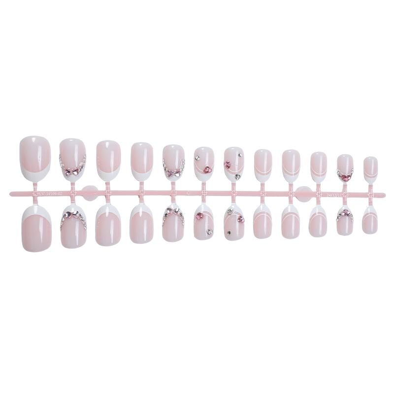 

Nude European & American Wearable Handmade Short Nails