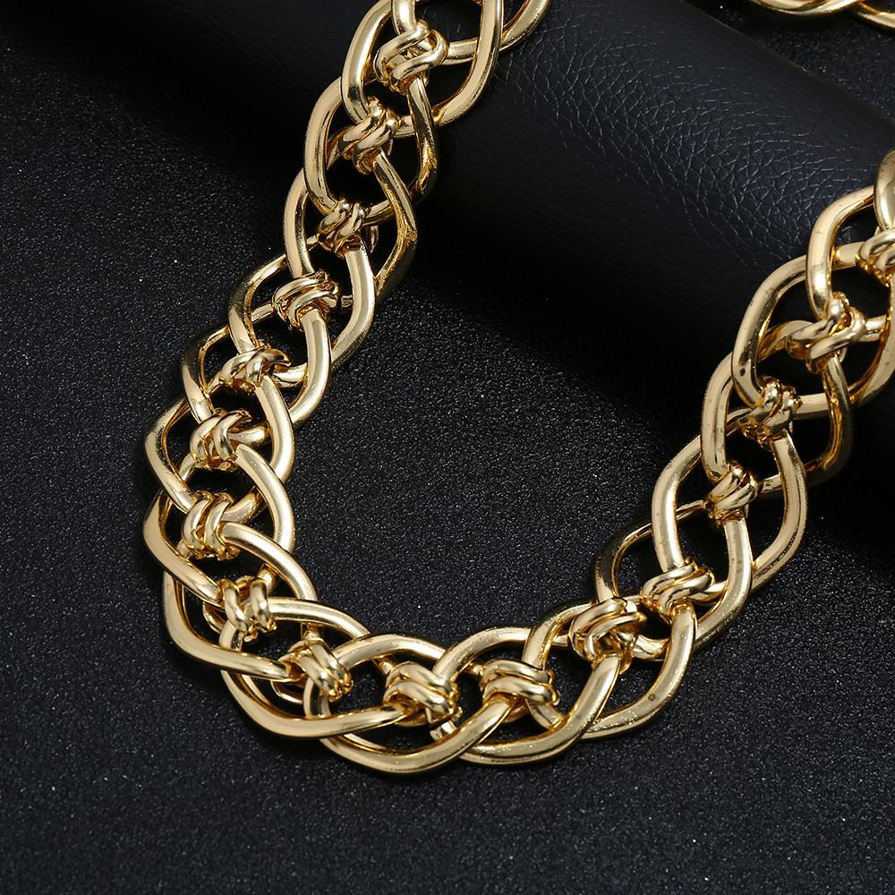 Metal Pendant Necklace Geometric Chain With Stylish Look For Everyday Use