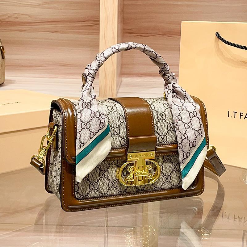 New Fashionable and Versatile High-end Casual Leather Single Shoulder Crossbody Small Square Bag Trend