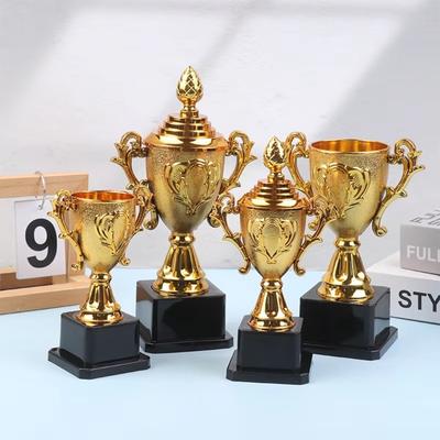 Coupe d'Or Petit Prix Maquette Plastique Trophée Récompense Vainqueur Jouet Trophées Récompenses École Fourniture de Récompense