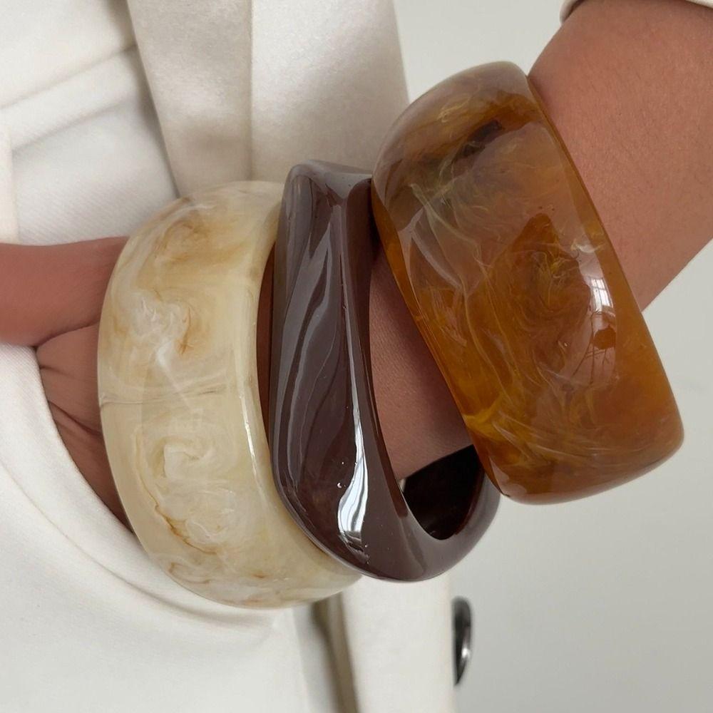 Chunky Irregular Wide Bracelet Vintage Geometric Hand Ring Creative Retro Resin Bangle Party