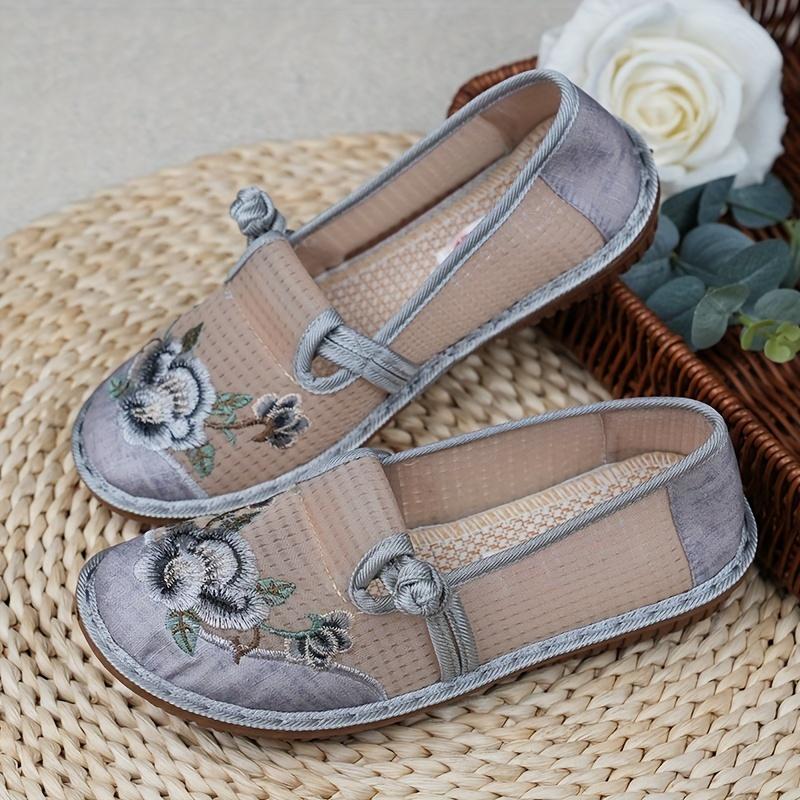 

Ethnic Style Embroidered Shoes for Women, Mesh Shoes for Summer Women, Retro And Fashionable Hanfu Shoes for One Foot, Women Shoes 41 сірий