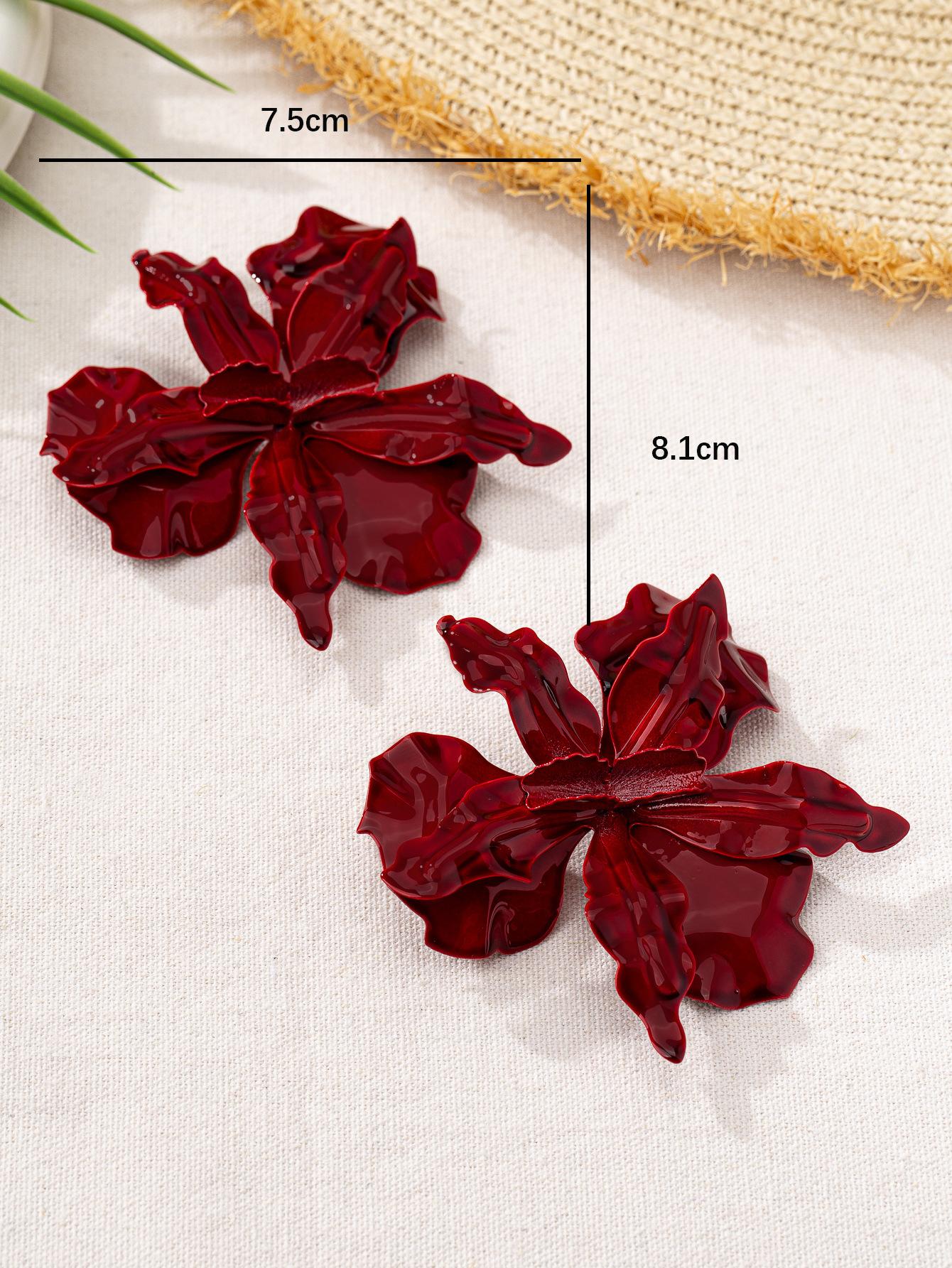 

Модные серьги-подвески для женщин красный