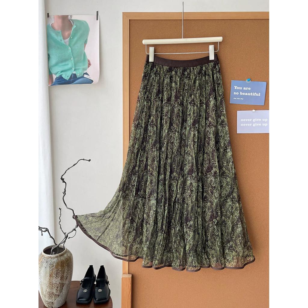 

Qooth Vintage Paisley Pleated Tulle Skirt Relaxed Flowy Maxi Skirt with a Loose Silhouette QT2858 One Size зелений