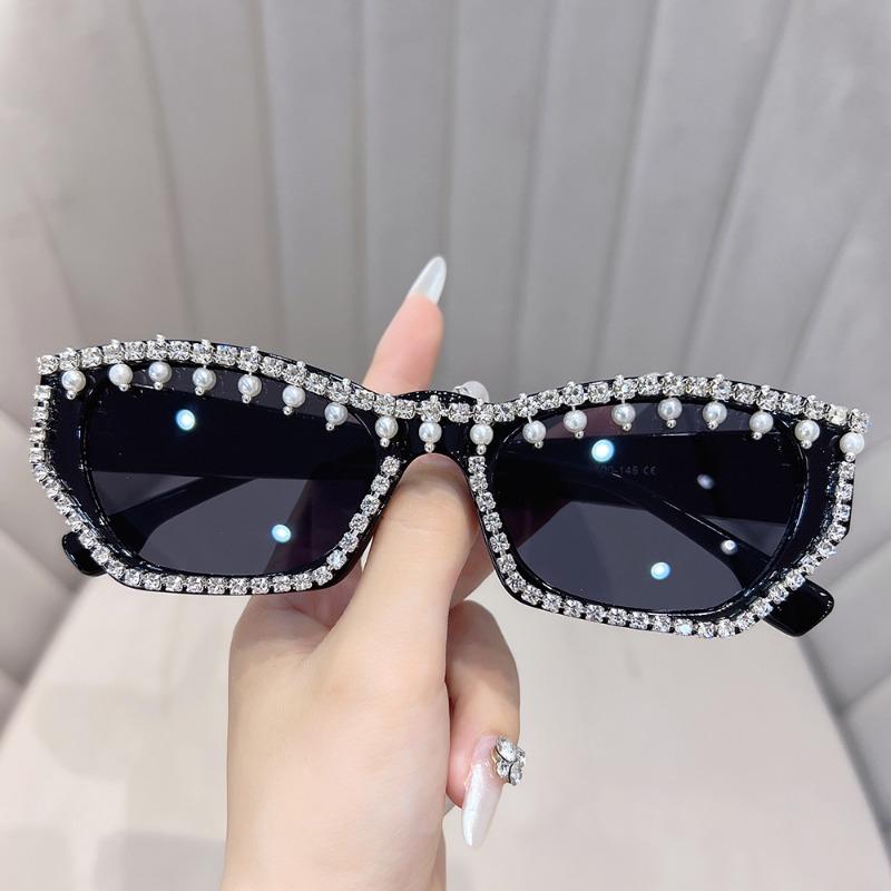 New Small Frame Square Sunglasses Women Decorate Diamond Luxury Sunglasses Women'S Outdoor Travel Eyewear Uv400