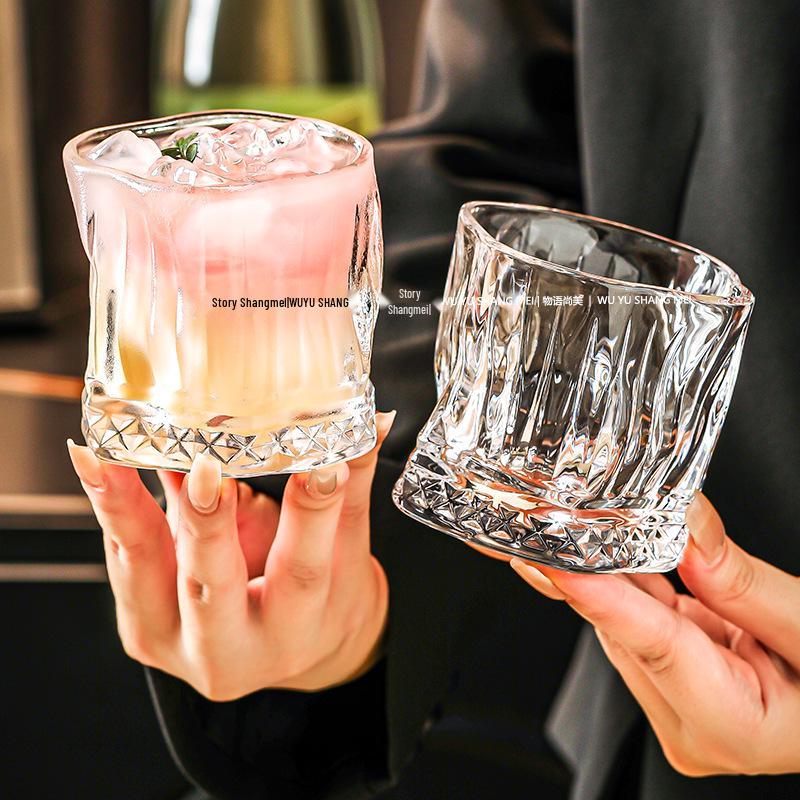 Niche Design Irregular Twist Whiskey Glass - High-End Slightly Intoxicated Beverage Cup
