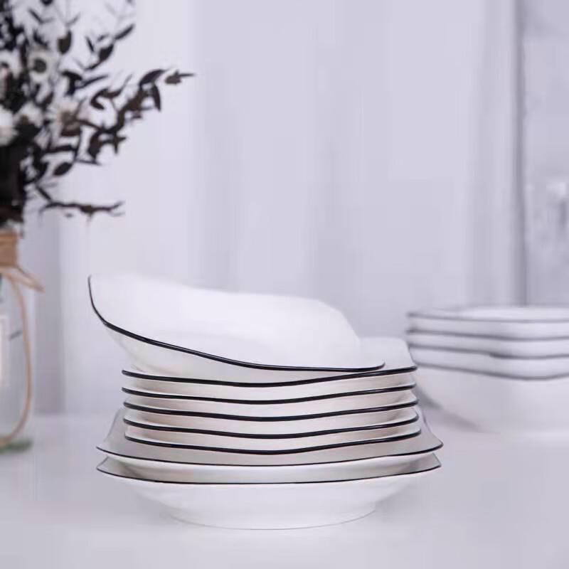 

Wutuo Ruyi 8.5-inch Black-Edged Dinner Plates (8-Pack)