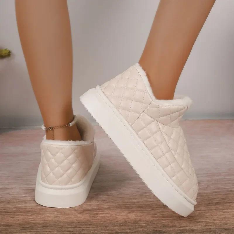 Vânzare Fierbinte 2024 Pantofi de Damă Slip on Cizme de Damă Iarnă Vârf Rotund Solid Pluș Călduros Toc Mediu Impermeabil Concis Cizme de Zăpadă