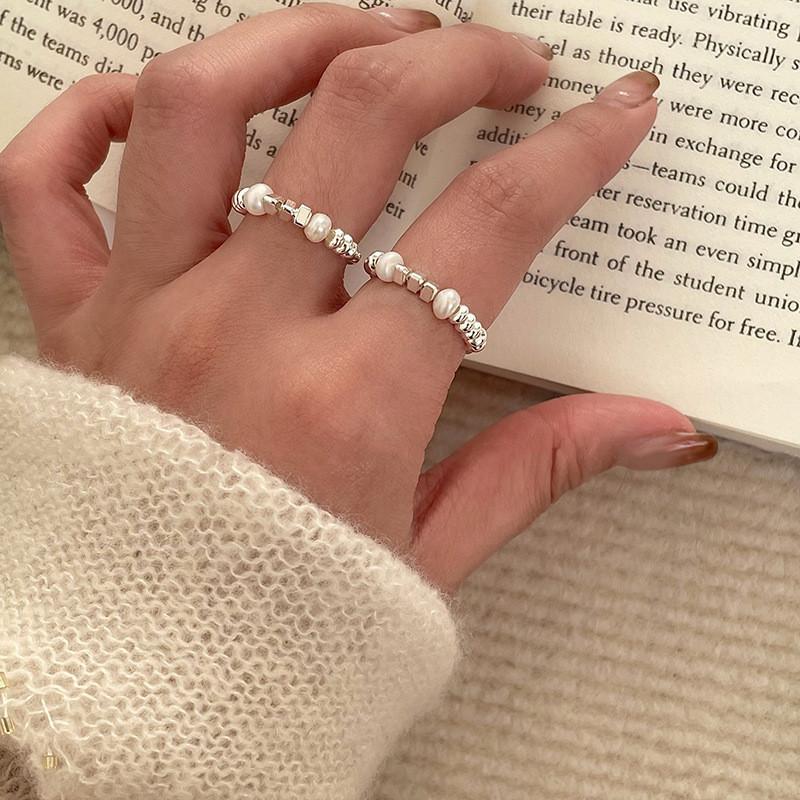 Stylish Geometric Copper Ring For Women With Unique Design Ideal For Couples