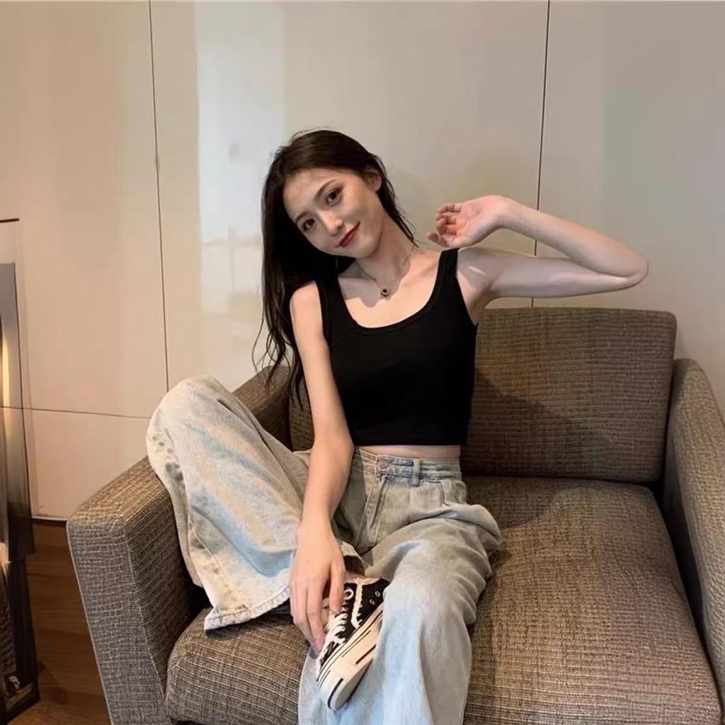 Camisole dos nageur noire pour femme: Débardeur court sans manches et ajusté pour le printemps/été