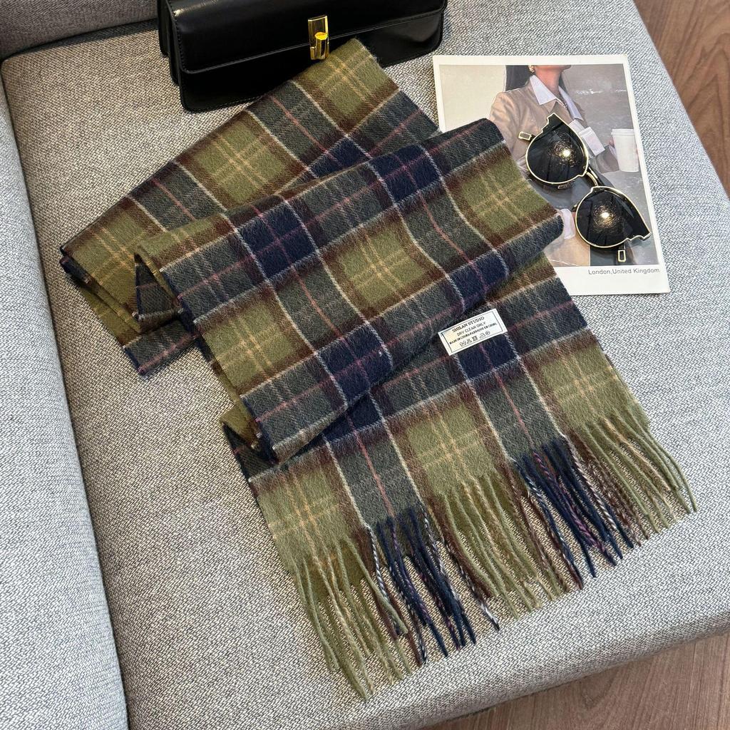 2025 Unisex 100% Wool Scarf: Versatile and Warm for Autumn & Winter