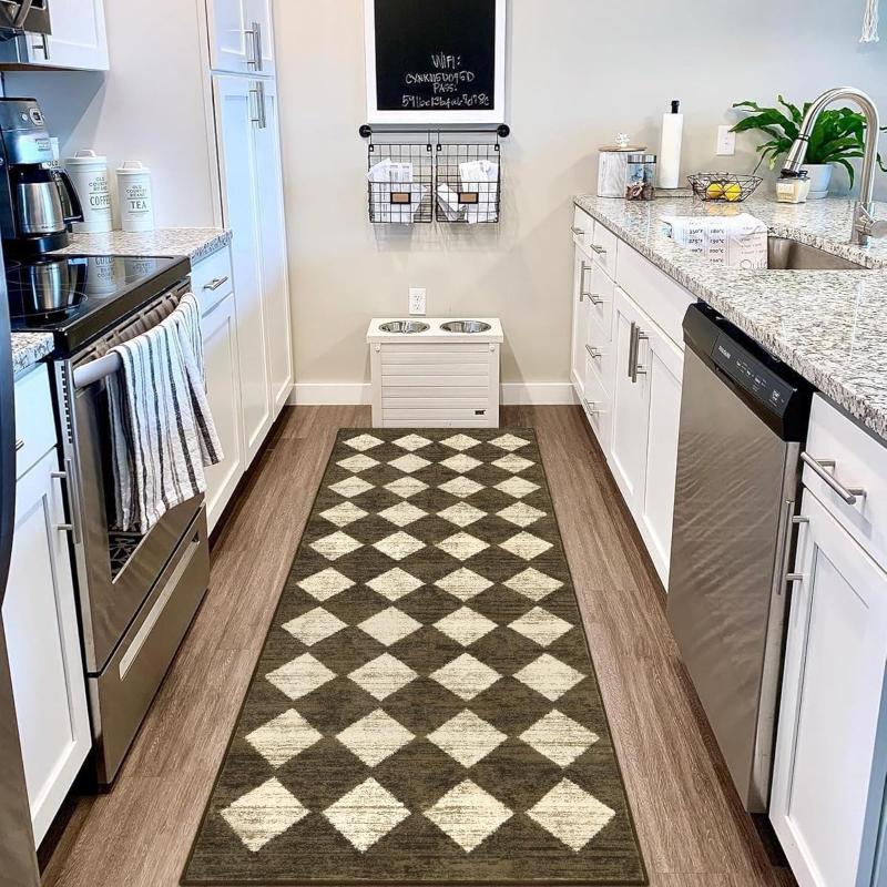 Hallway Runner Rug Corridor Carpet Soft Fluffy Plush Bedside Bedroom Floor Mat Foldable Machine Washable Home Decoration