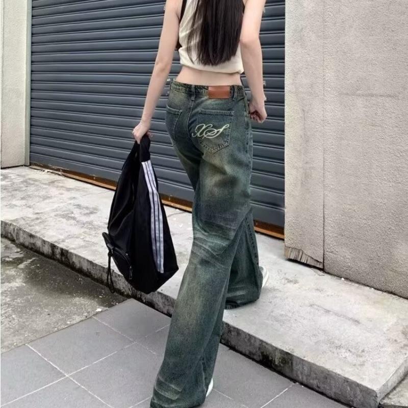 

Женские винтажные джинсы с низкой посадкой и широкими штанинами для ранней осени 2025 – стиль острой девушки с улицы M
