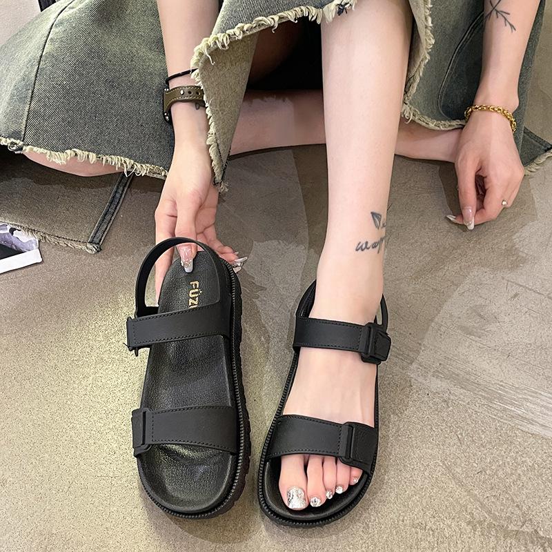 Damen Klettverschluss Sportsandalen: Neuer modischer Flachboden-Strandstil für lässige Outdoor-Bekleidung