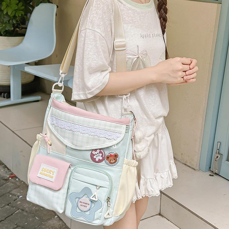 Japanese literature and art personality contrasting colors Primary school junior high schooltutoring bag New exquisite and cute shoulder messenger bag