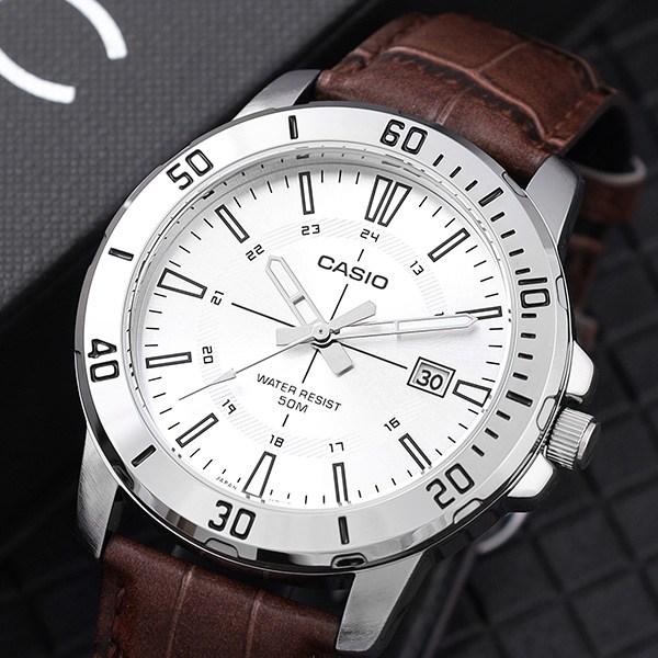 Casio Men's Daily Diver Suit Casual Metal Leather Wristwatch