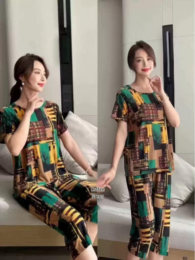 Women's Plus Size Ice Silk Pajama Set: Casual Short Sleeve Two-Piece for Middle-aged and Elderly Moms