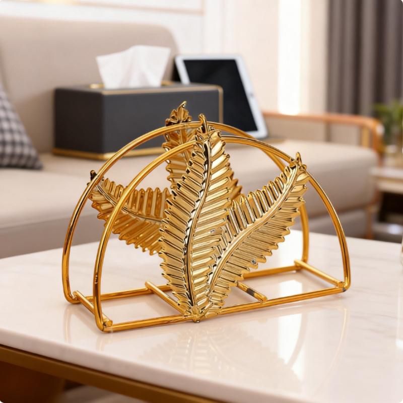 Light Retro Iron Paper Towel Holder Household European Style Desktop Napkin Organizer Suitable for Hotels Restaurants and Cafes