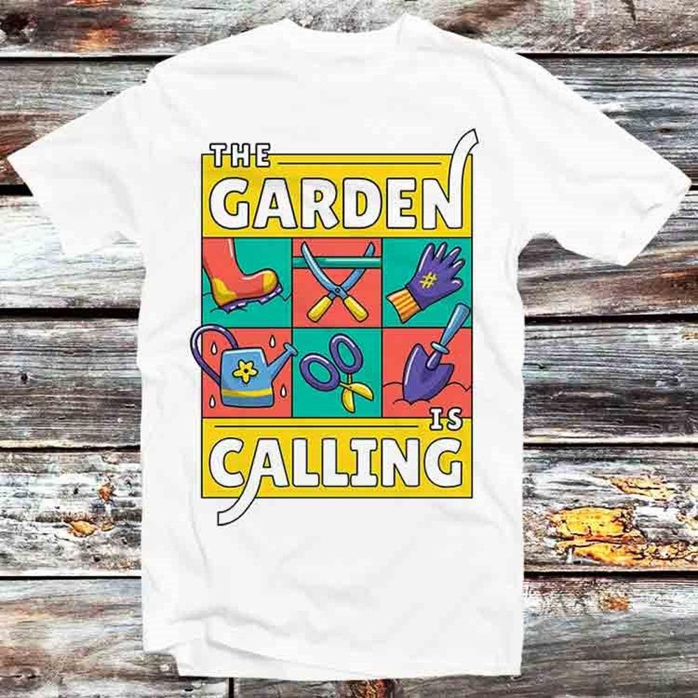 

230GSM 100% Cotton T-Shirt The Garden Is Calling Gardener Farmer T Shirt Vintage Retro Cool Gift Mens Womens Unisex Cartoon Anime Top Tee B899 XS белый