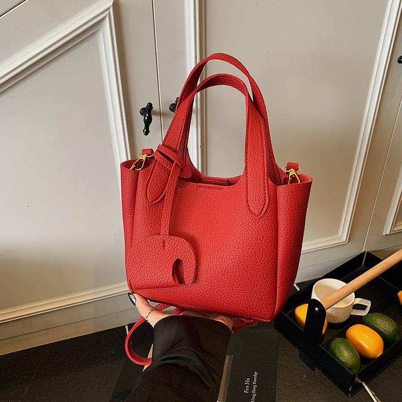 This year's popular small bag women's summer versatile 2025 new fashion shoulder messenger bag Korean version bucket bag