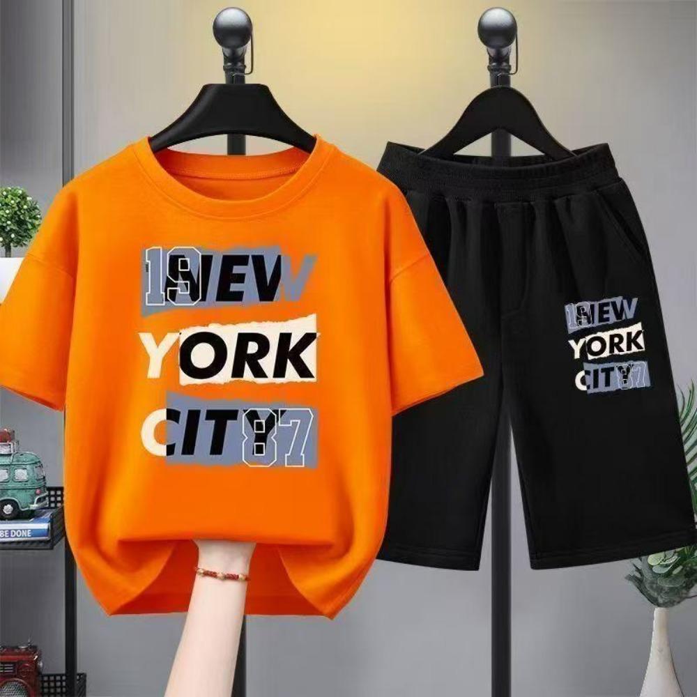 Personalized Cartoon Letter Printed Men's T-shirt and Shorts 2 Piece Set Summer Casual Outfit for Men's and Women's T-shirt Set