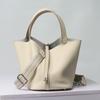 Leichter Luxus Echte Rindsleder Korb-Stil Eimer Tasche Neu für Damen Silberfarbener Schlossverschluss Oberer Griff Handtasche, KEIN LOGO