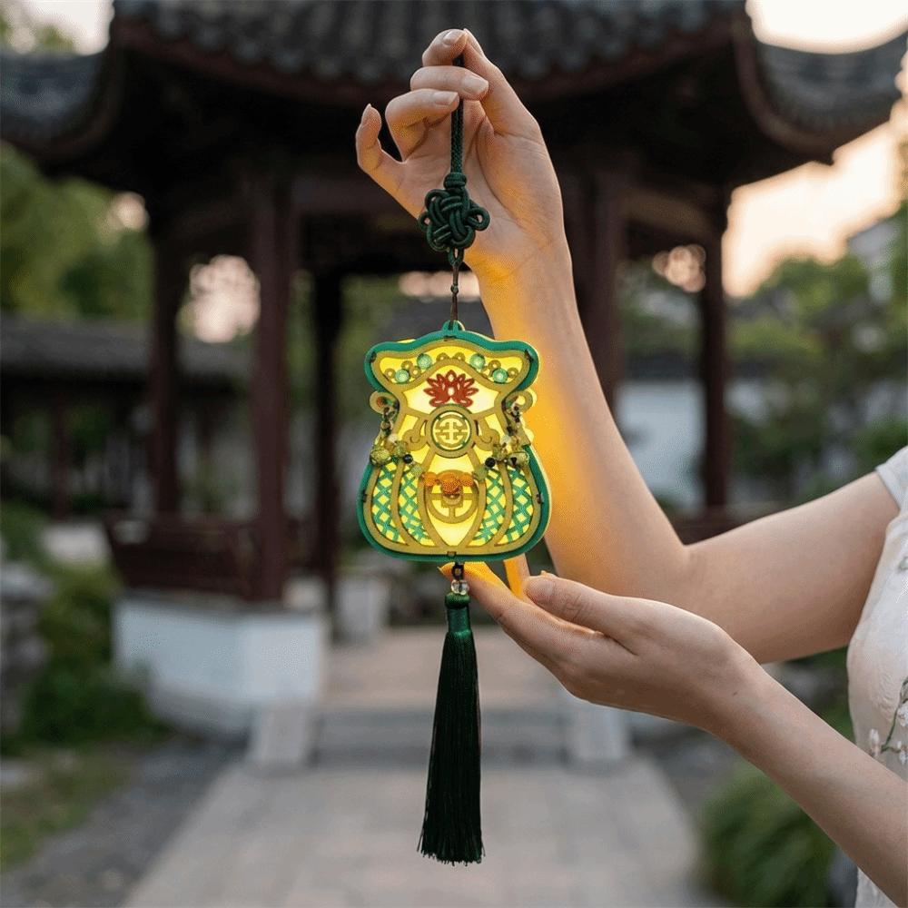 Lightweight DIY Craft Material Kit Wooden Hanging Lantern Portable Handheld Lantern Gift