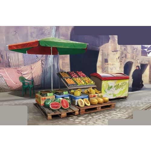 Miniart 1/35 scale roadside fruit stand plastic model MA35612