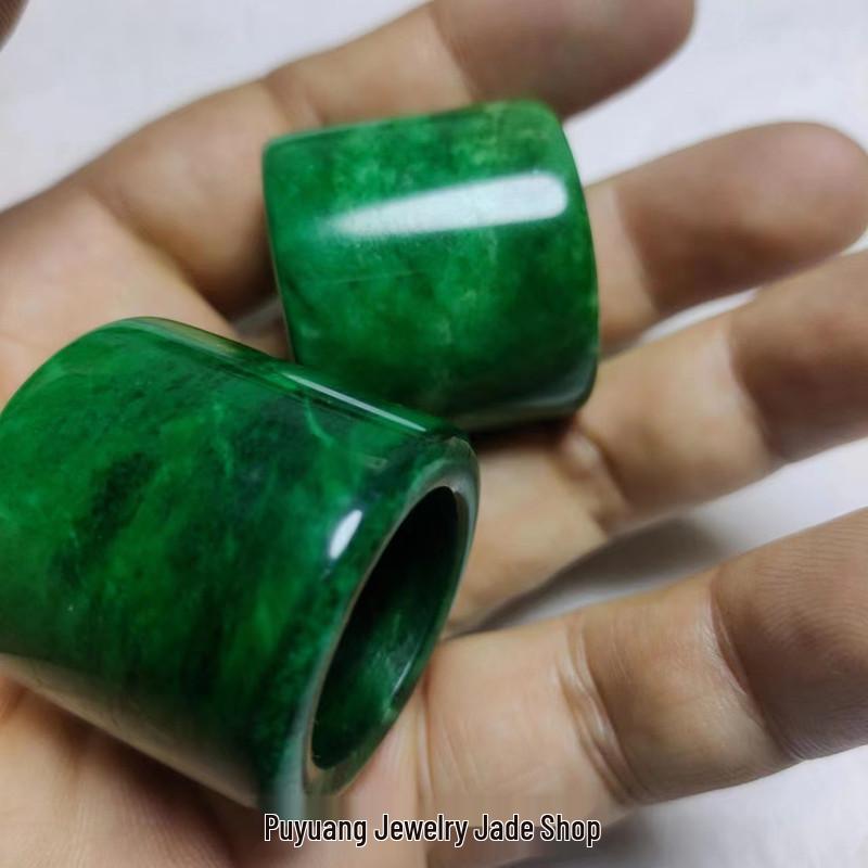 Men's Jadeite Green Dragon Thumb Ring - Chinese Style