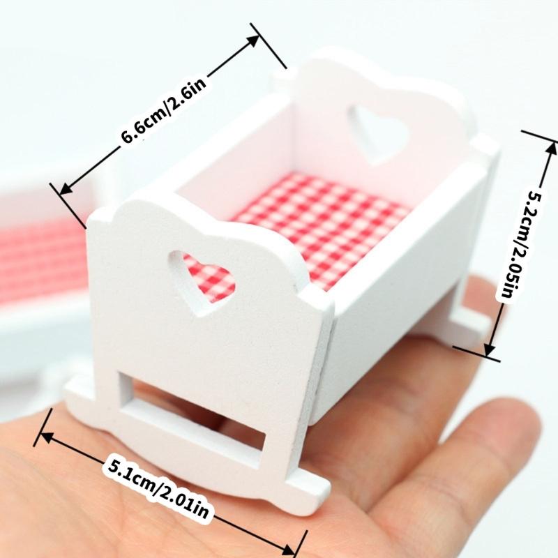 Natürliches Holzpuppenhaus Wiege Bett mit Bettwäsche und Schaukelfunktion Miniaturmöbel Für 1/12 Maßstab Kugelgelenkpuppe