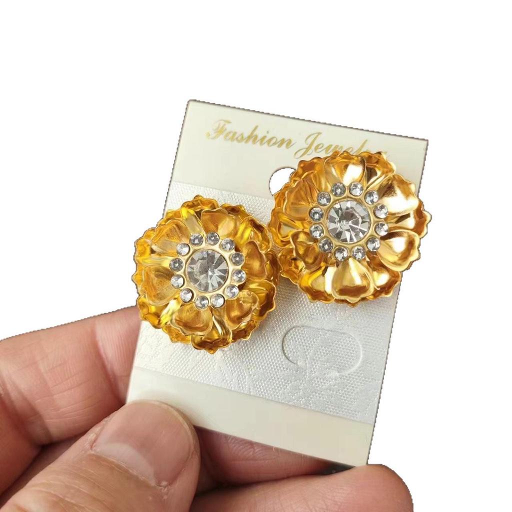 Ethnic Flower Rhinestone Gold Stud Earrings - Versatile and Stylish Accessories