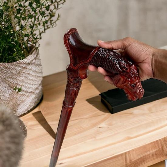 Rukojeť s rytou hlavou koně 93,98 cm 3 skládací vycházkové hole Lehká hůl pro dědečka, matku,