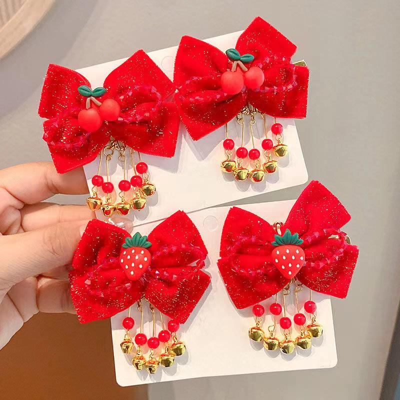 Children's Hanfu Hair Clip with Tassel – Festive and Safe for Hair