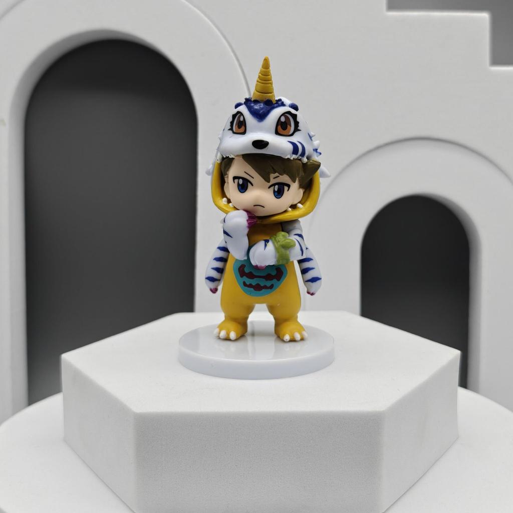 8 Digimon Figures: Taichi, Agumon, Hikari, Tailmon, Palmon, Patamon Models