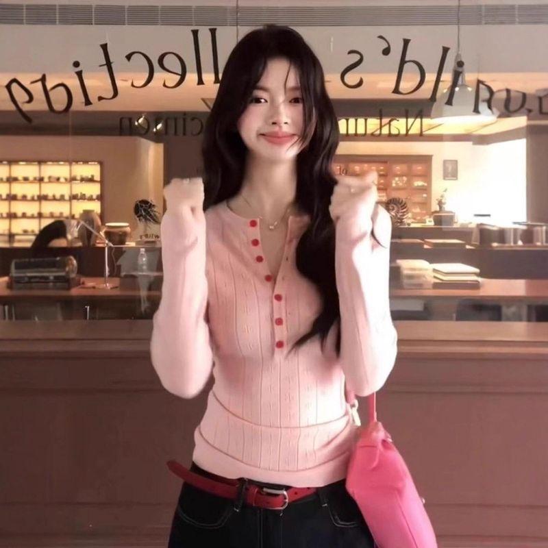 Sweet Hollow-Out Long-Sleeve Top for Women, New Autumn and Winter Model, Unique and Stunning, Elegant Casual Slim-Fit Slimming Knit Sweater