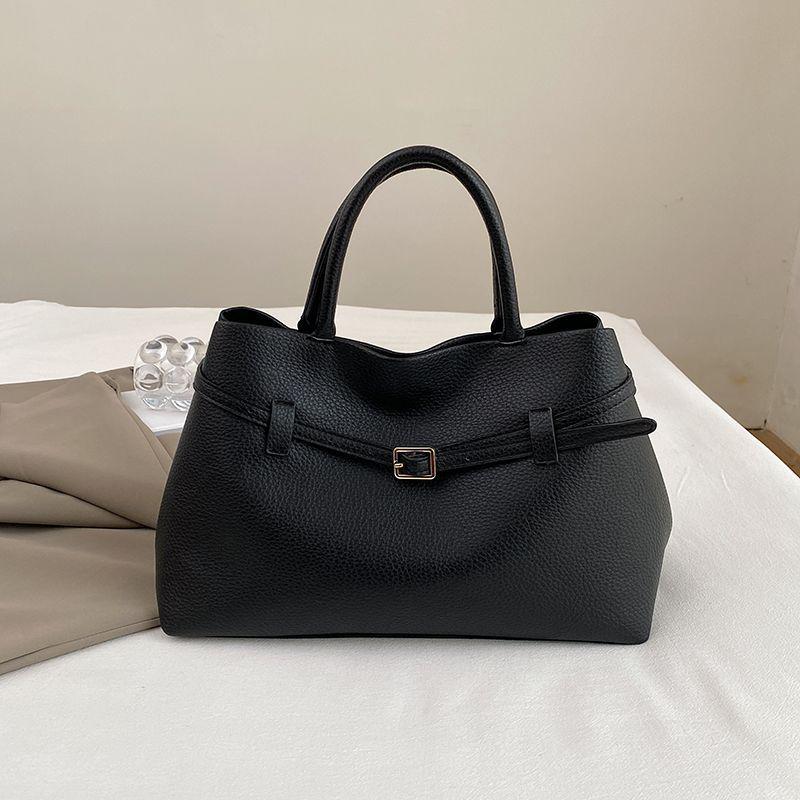 

Large Capacity Fashion Tote Bag for Women - Simple Commute Single Shoulder Handbag чёрный