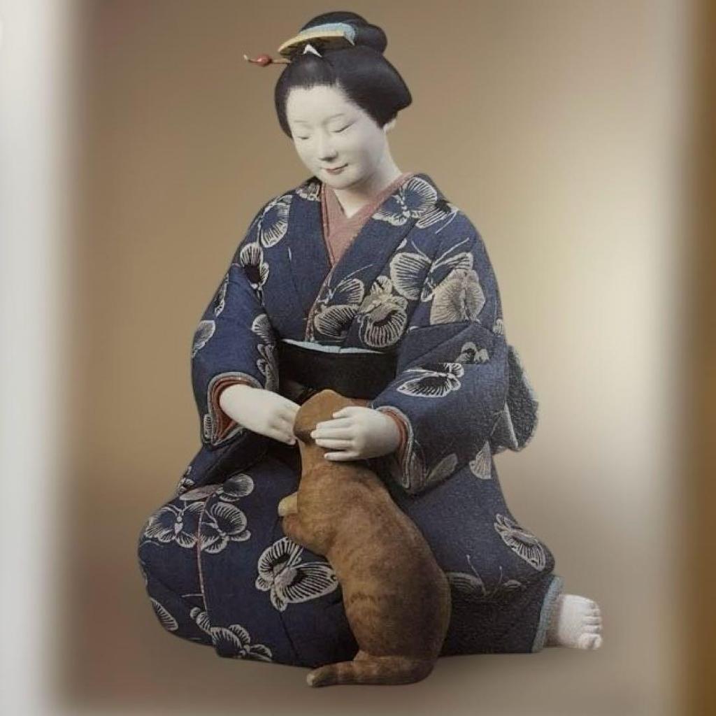 [USED] Gorgeous Life: The Beauty of Wooden Dolls: A Collection of Eiko Serigawa's Works