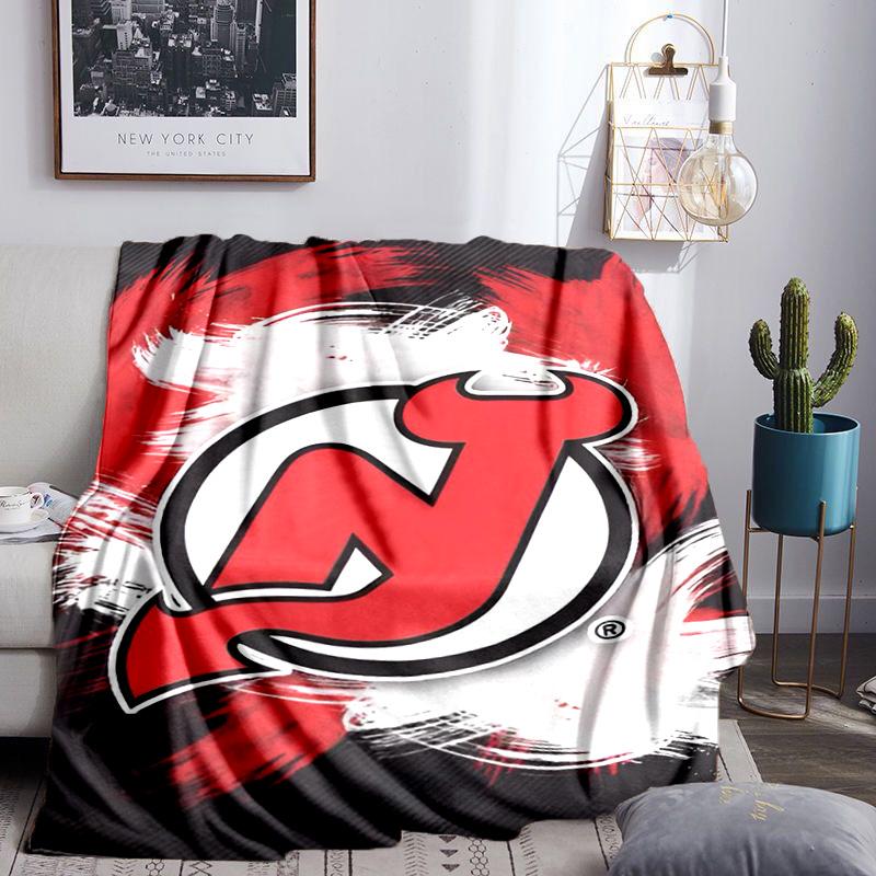 Jersey Devils Logo Throws Blanket Flannel Blankets Plush for Couch Bed Gifts for Men Women Travel picnic blanket Christmas fan gifts