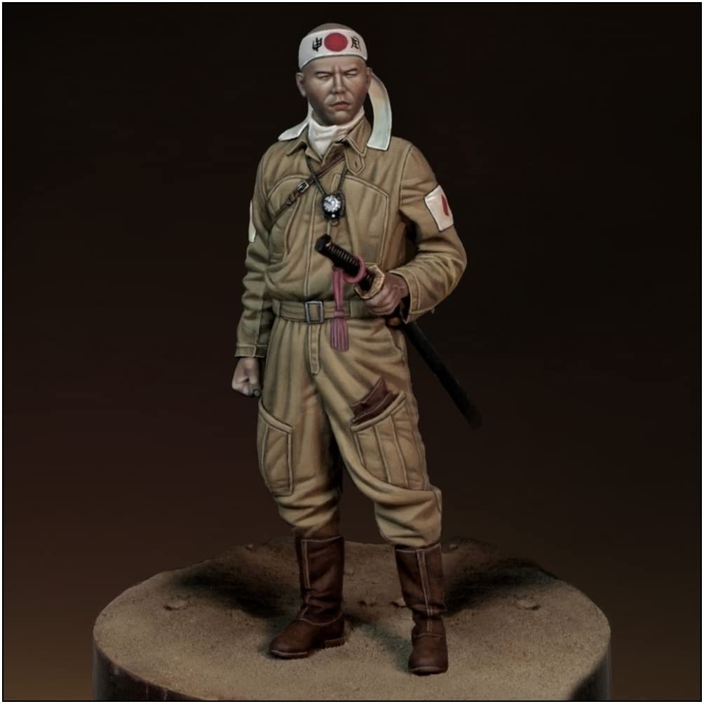 Royal Model World War II Japanese Army Air Pilot Resin Kit RM978 1/32